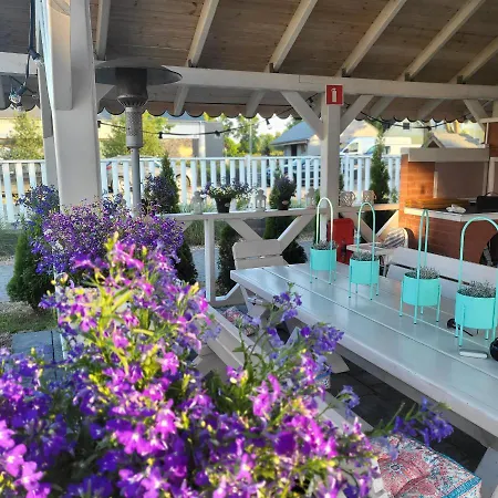 Parkowa Lodge *